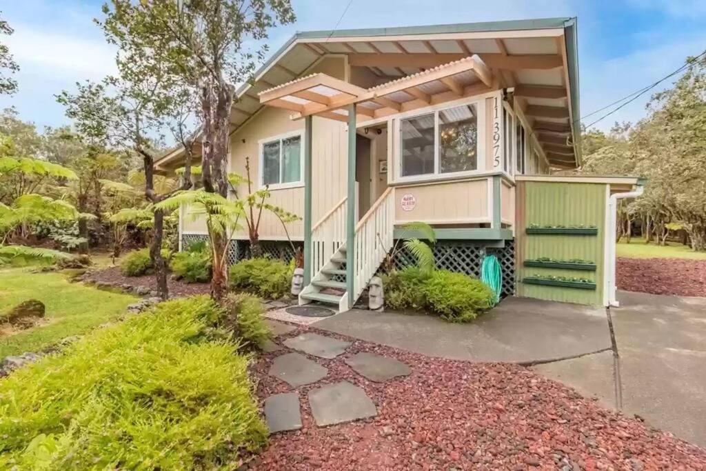 Hau'Oli Place Tiki Cottage In Volcano Exterior foto